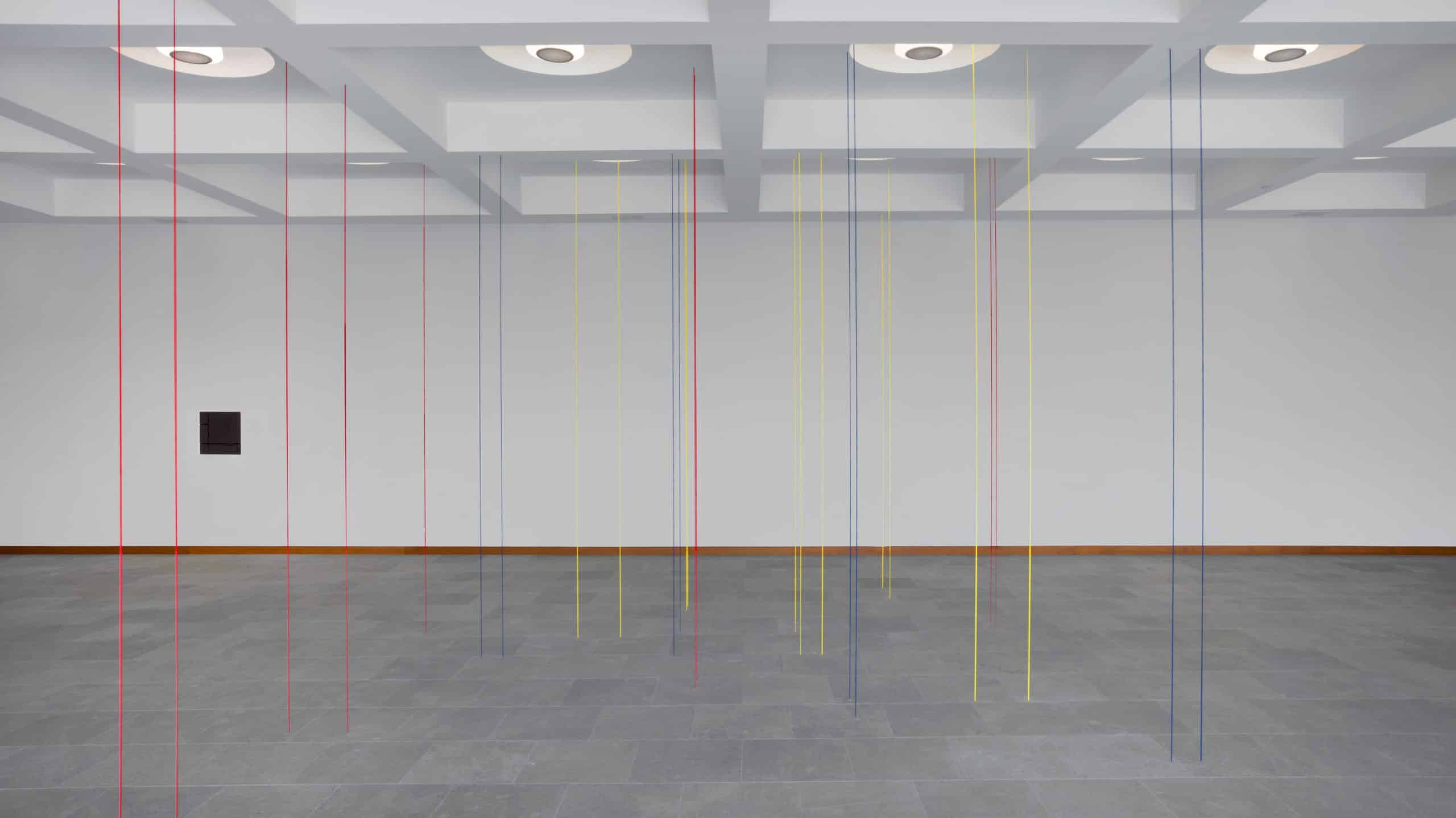FRED SANDBACK | Alinhavando o Espaço